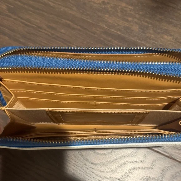 Michael Kors Blue and White Striped Wristlet - Picture 3 of 7